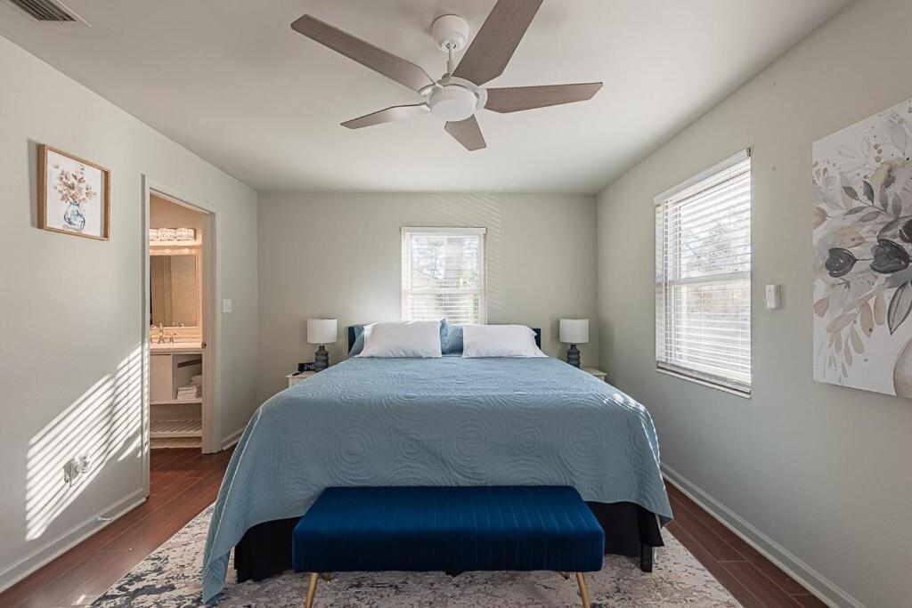Cozy Townhome Retreat With King Bed Near I-10, Capitol, Fsu & Famu Талахаси Екстериор снимка